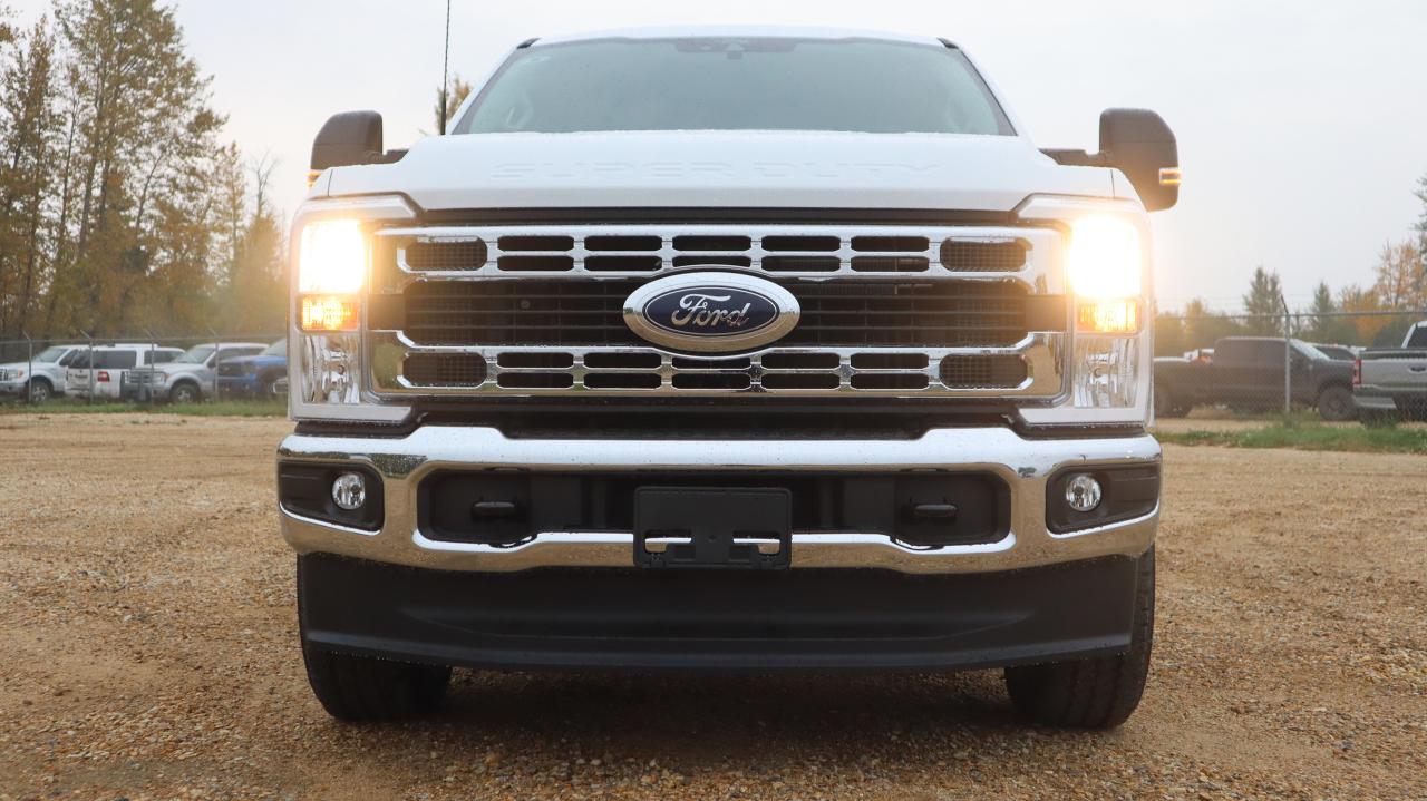 2026 Ford F-350 Super Duty SRW XLT Photo5