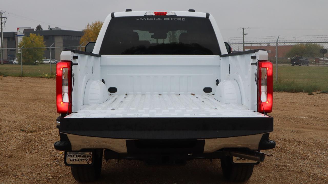 2026 Ford F-350 Super Duty SRW XLT Photo5