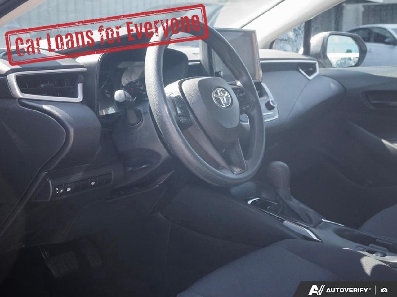 2023 Toyota Corolla LE Photo