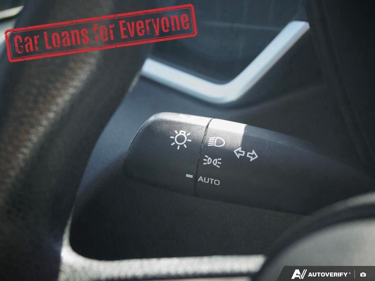 2023 Toyota Corolla LE Photo