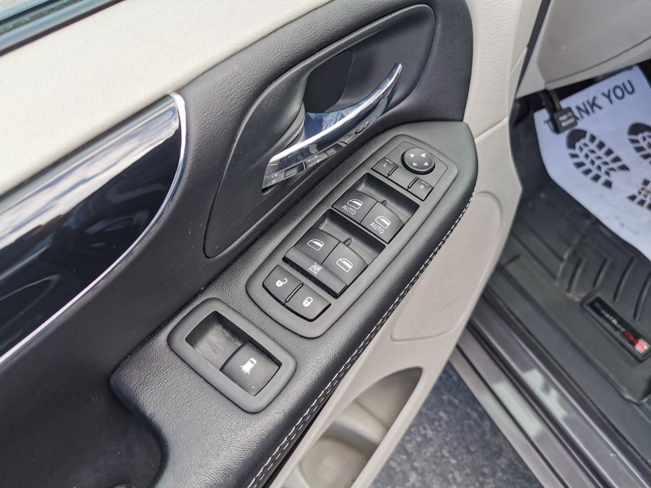 2014 Dodge Grand Caravan SE - Photo #10