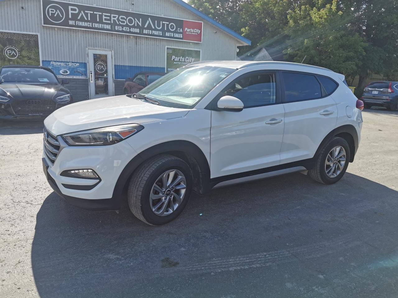 Used 2017 Hyundai Tucson SE for sale in Madoc, ON