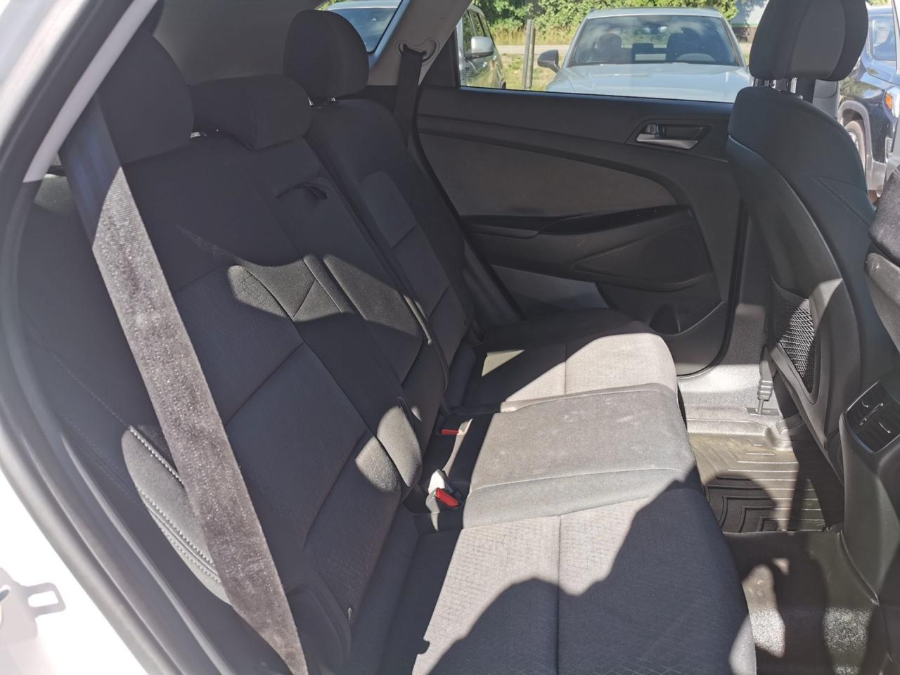 2017 Hyundai Tucson SE - Photo #29