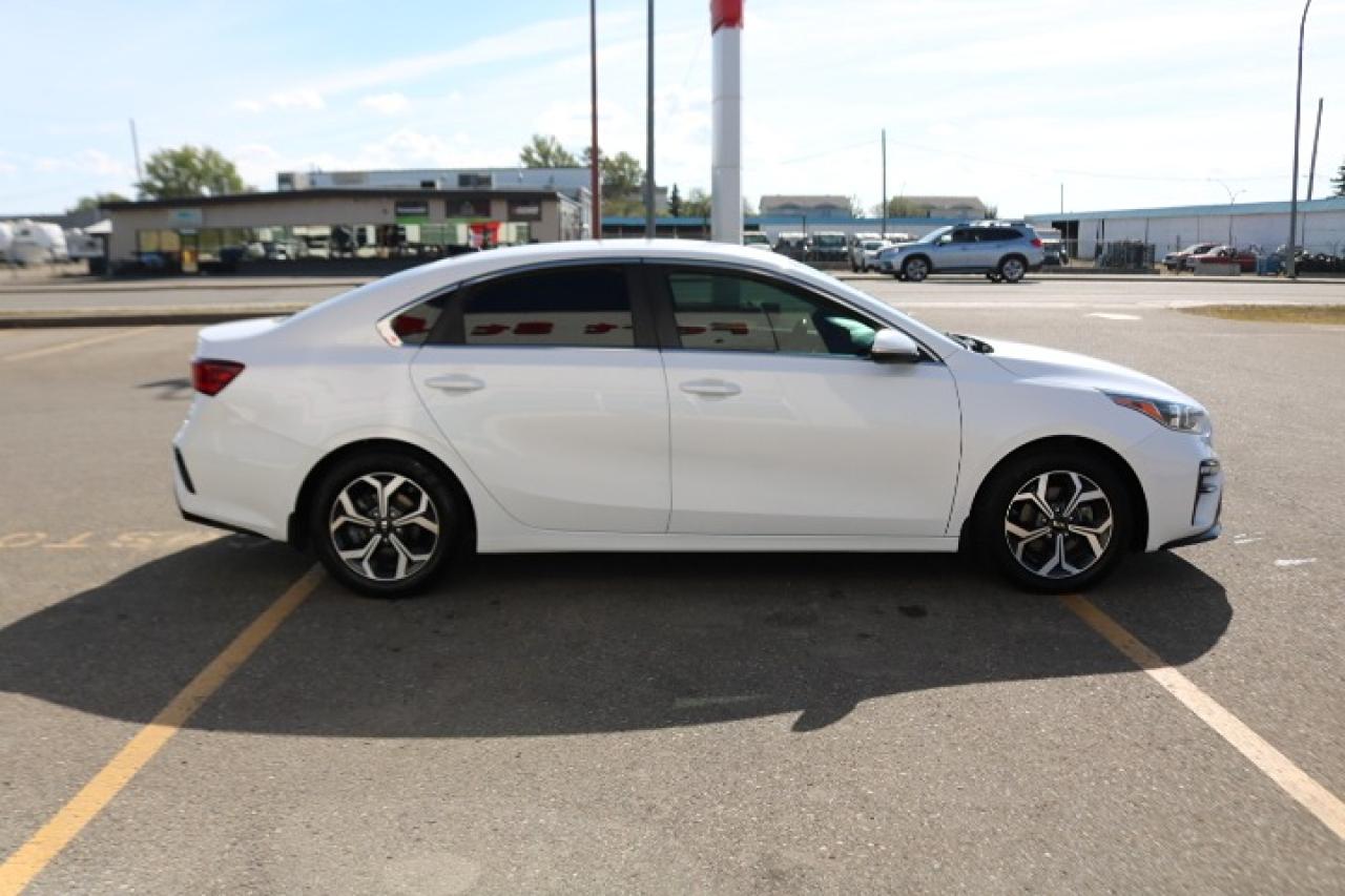 2020 Kia Forte EX Photo
