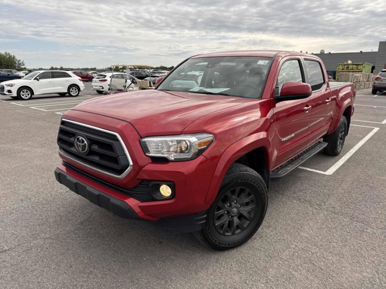 Used 2023 Toyota Tacoma SR5 Crew 4X4 | Long Box | Power Seat | Heated Seats | CarPlay + Android | Rear Camera | and More ! for sale in Guelph, ON