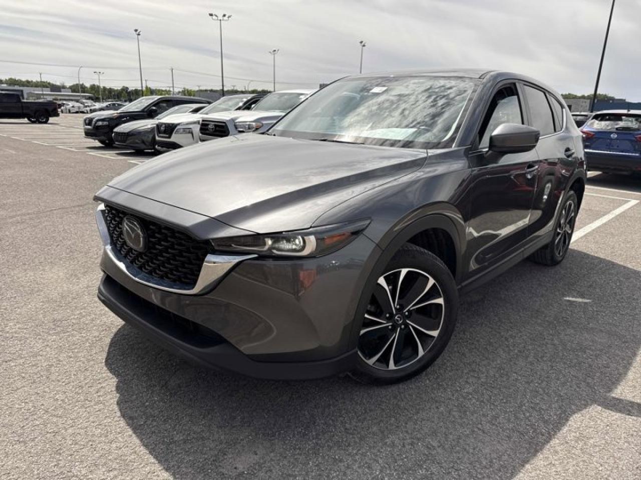 Used 2022 Mazda CX-5 GS Comfort AWD | Sunroof | Adaptive Cruise | Heated Steering + Seats | CarPlay + Android | and More! for sale in Guelph, ON