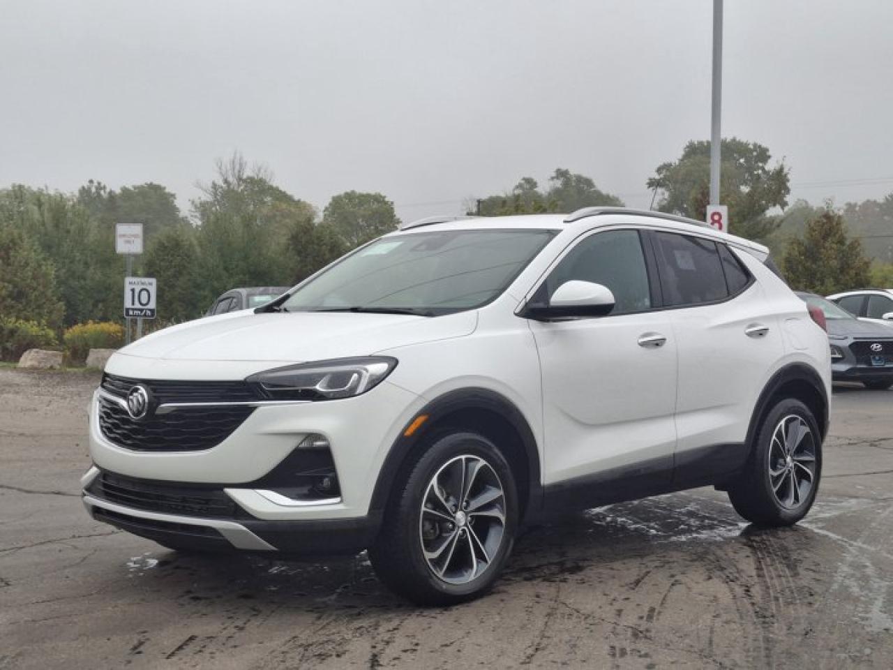Used 2022 Buick Encore GX Essence AWD | Leather | Heated Wheel + Seats | CarPlay + Android | Rear Camera | Power Seat & More ! for sale in Guelph, ON