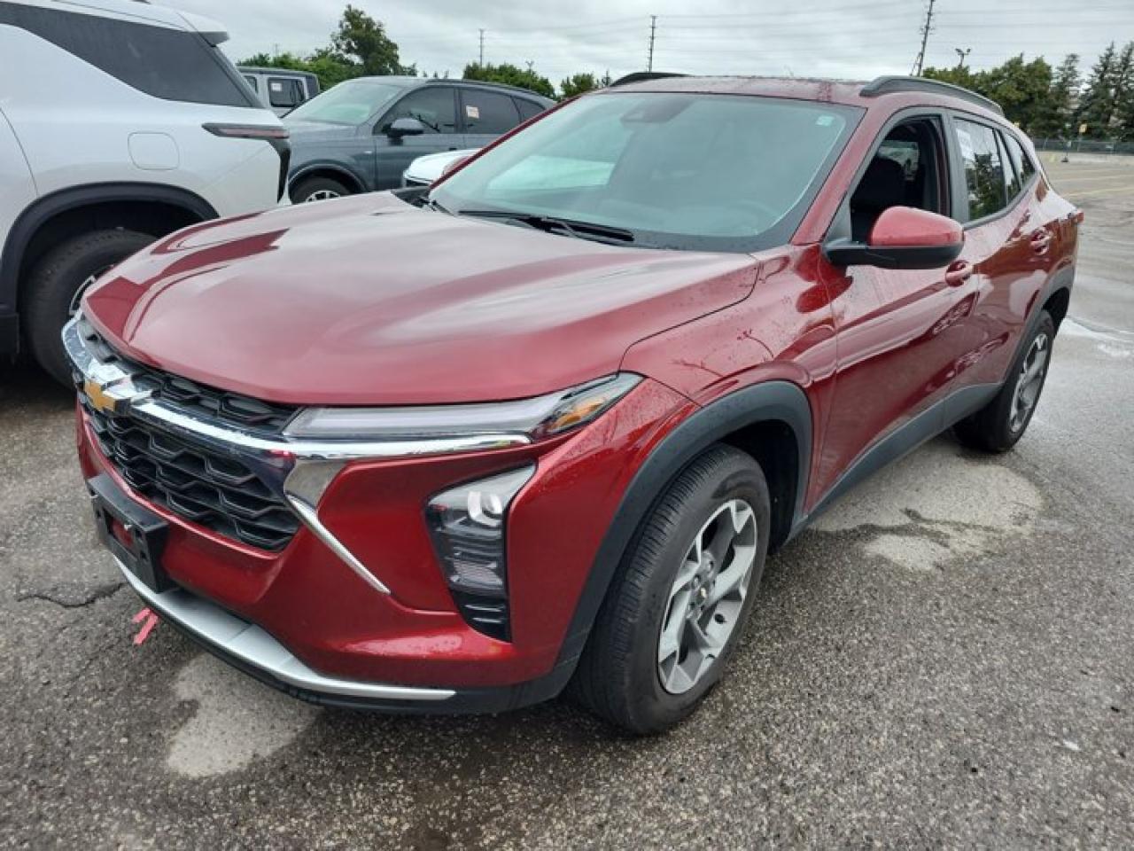 Used 2024 Chevrolet Trax LT | Sunroof | Apple CarPlay | Android Auto | Heated Seats & Steering | Cruise Control | and More ! for sale in Guelph, ON