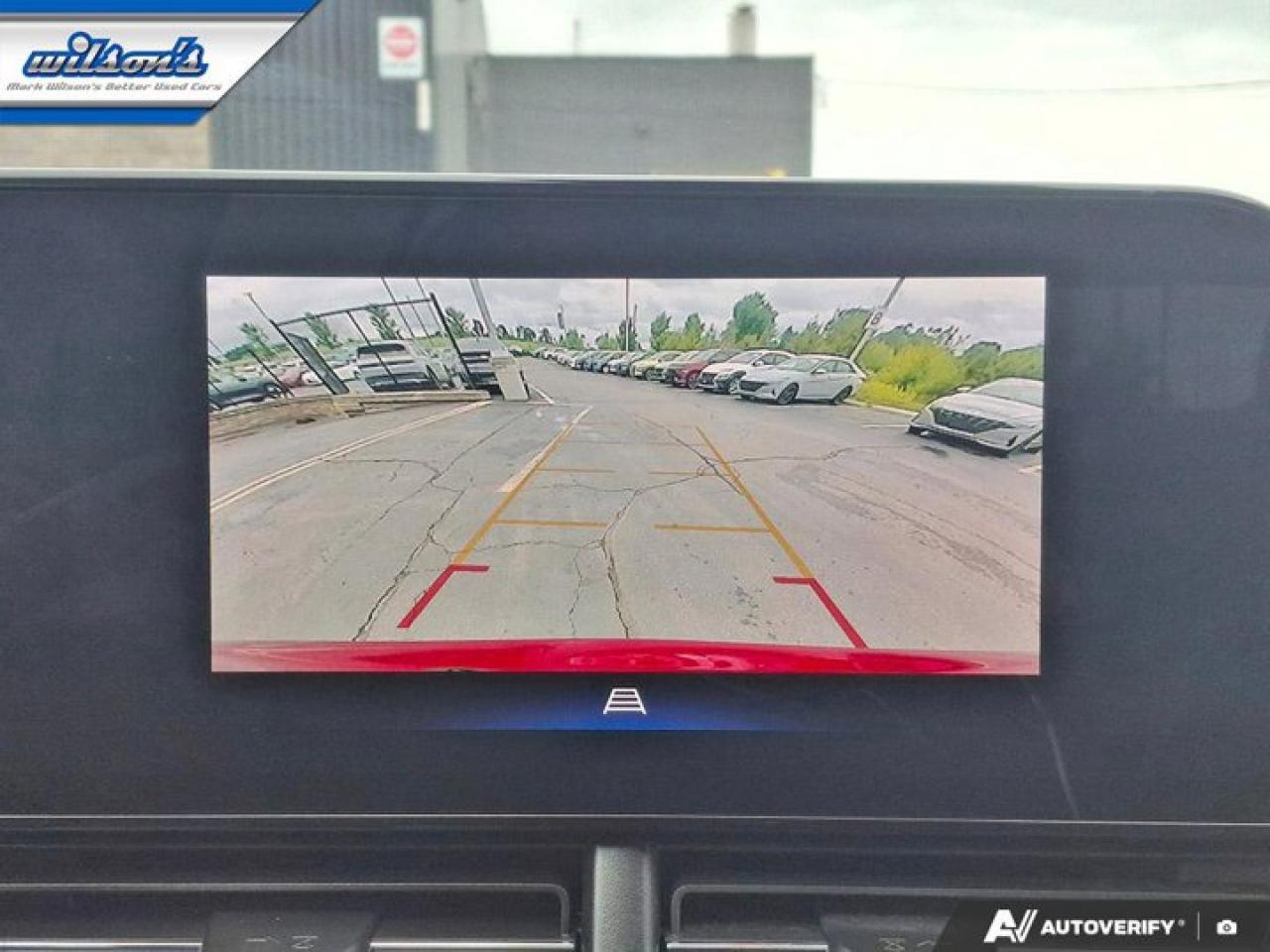 2024 Chevrolet Trax LT | Sunroof | Apple CarPlay | Android Auto | Heated Seats & Steering | Cruise Control | and More ! Photo