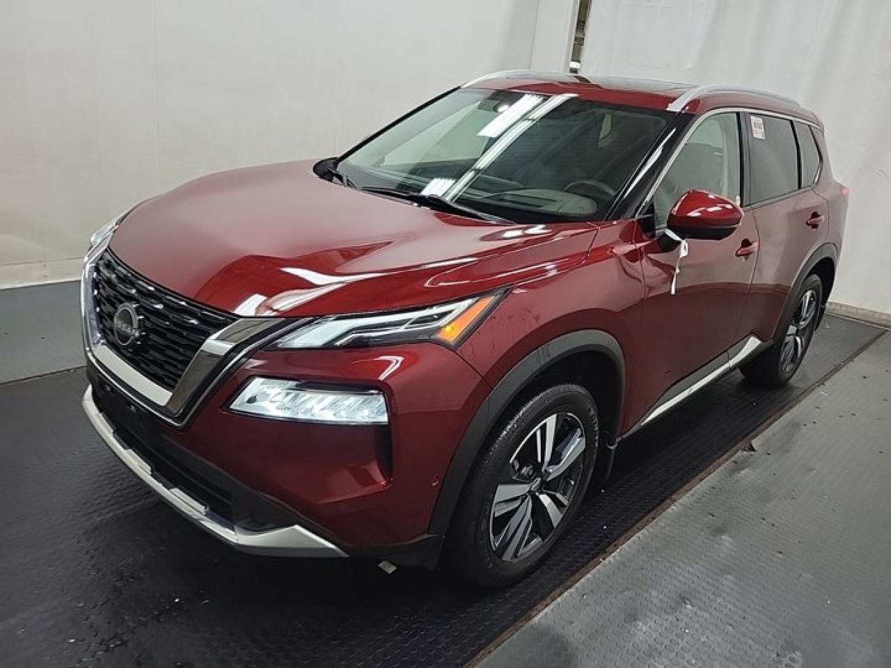 Used 2023 Nissan Rogue Platinum AWD | Quilted Leather | Pano Roof | Nav | Adaptive Cruise | 360 Camera | and More ! for sale in Guelph, ON