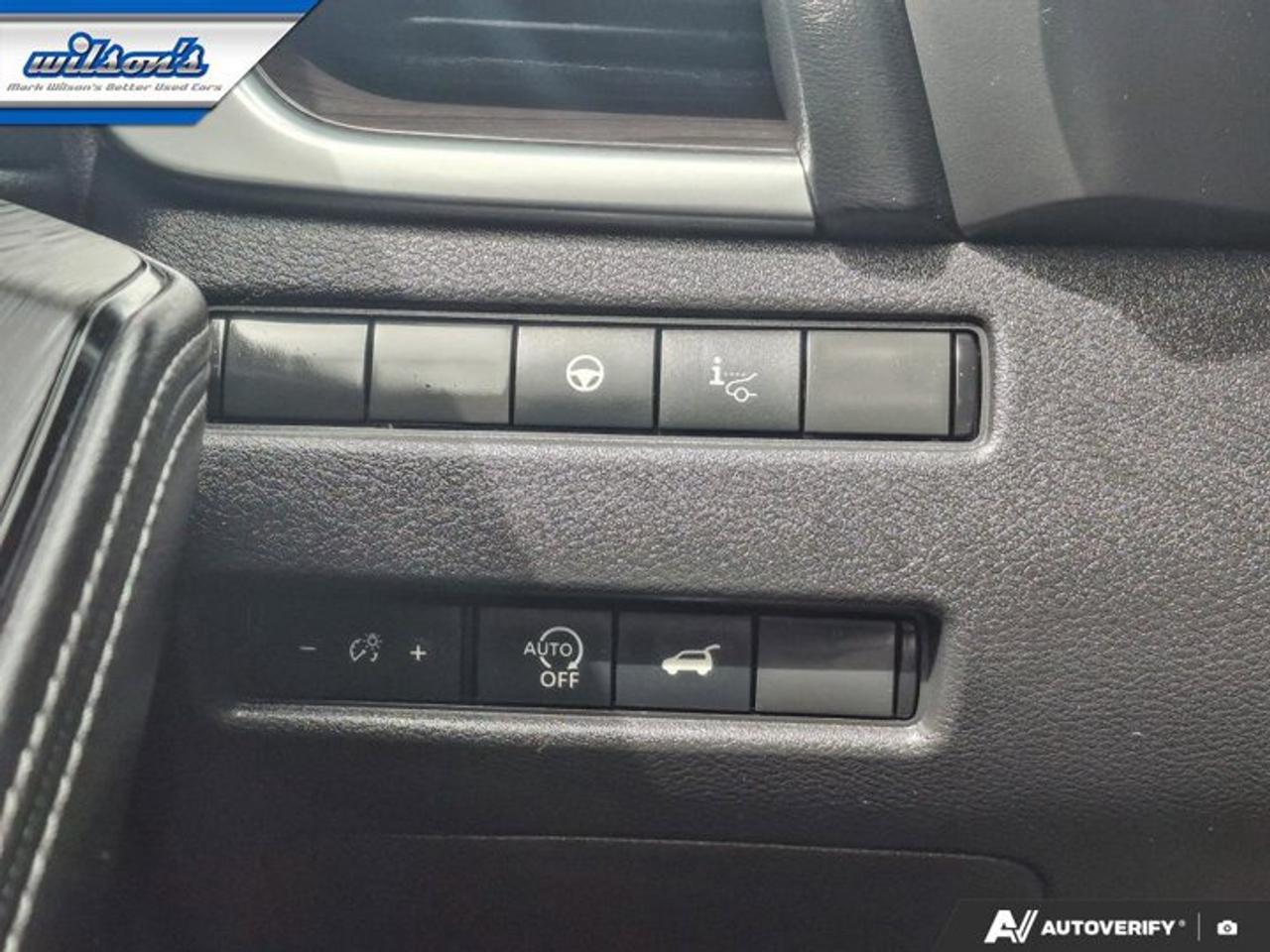 2023 Nissan Rogue Platinum AWD | Quilted Leather | Pano Roof | Nav | Adaptive Cruise | 360 Camera | and More ! Photo