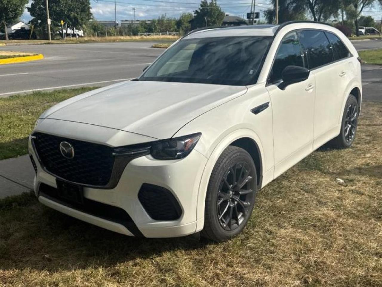 Used 2025 Mazda CX-70 MHEV GT MEHV 3.3 Turbo Premium AWD | Leather | Pano Roof | Nav | 360 Camera | Adaptive Cruise & More ! for sale in Guelph, ON