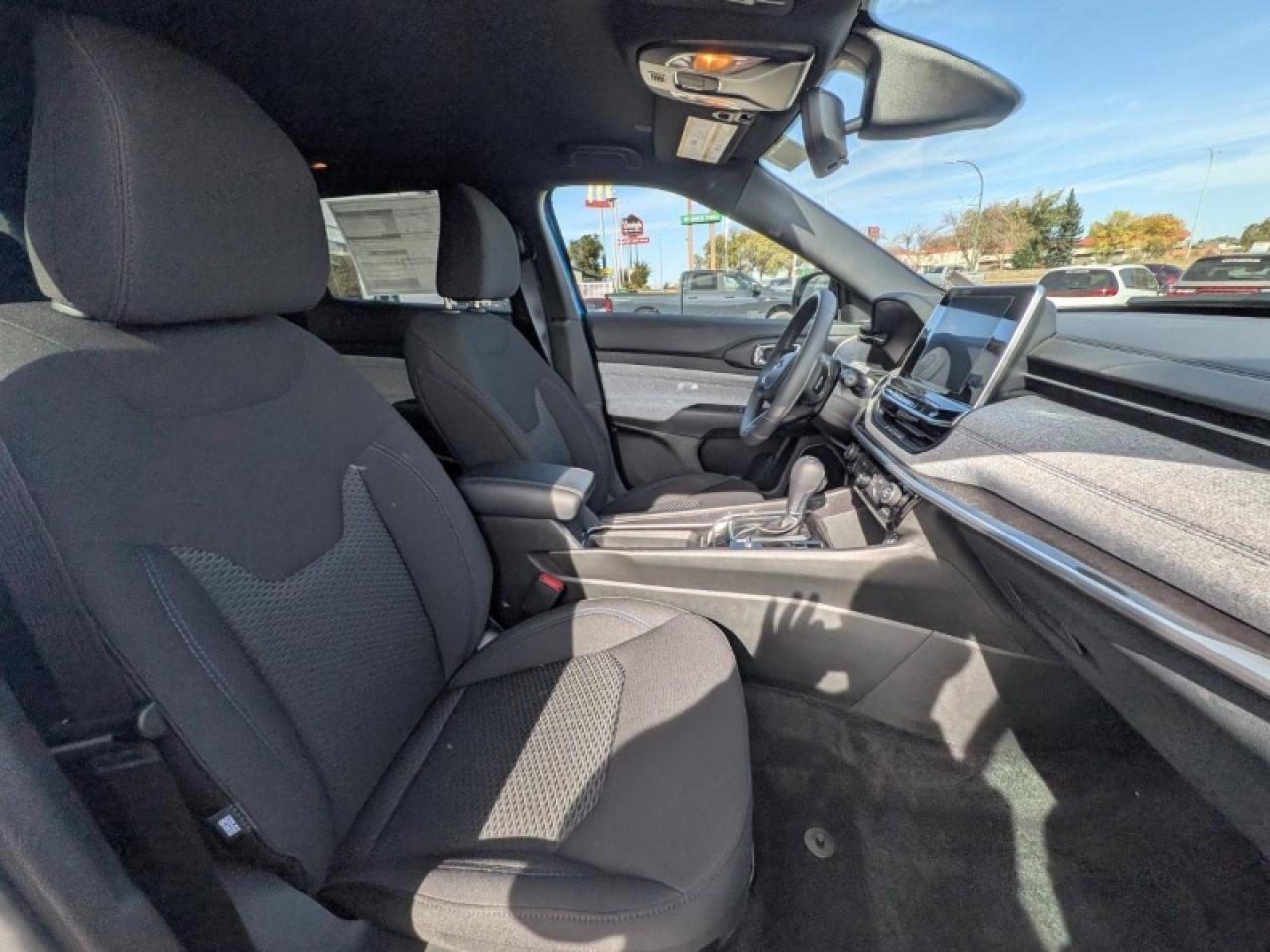 2026 Jeep Compass Sport Photo