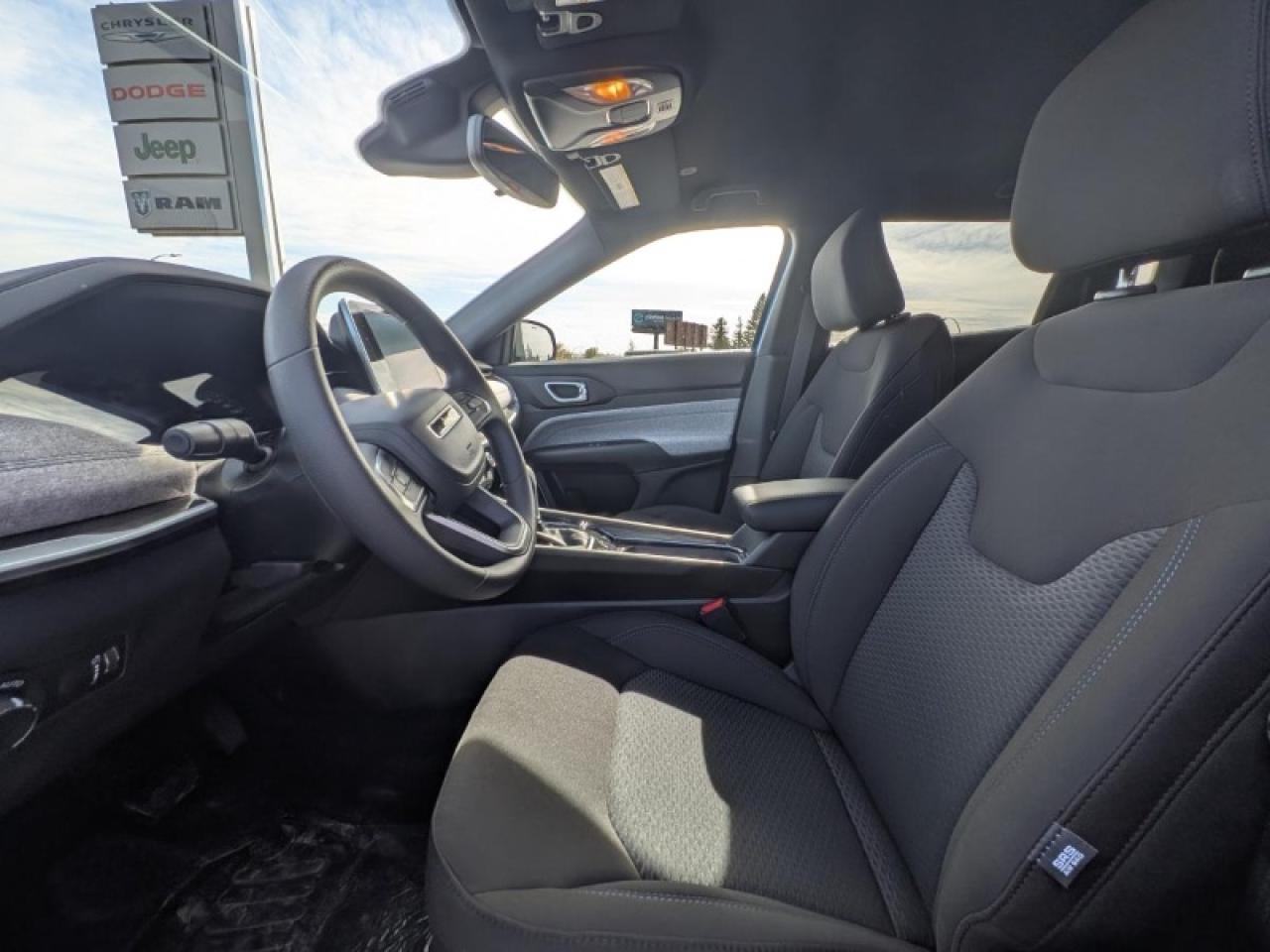 2026 Jeep Compass Sport Photo