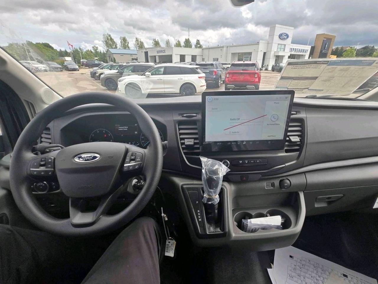 2025 Ford Transit Passenger Wagon XL Photo5