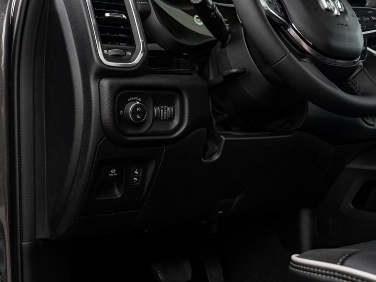2026 RAM 1500 Laramie Photo