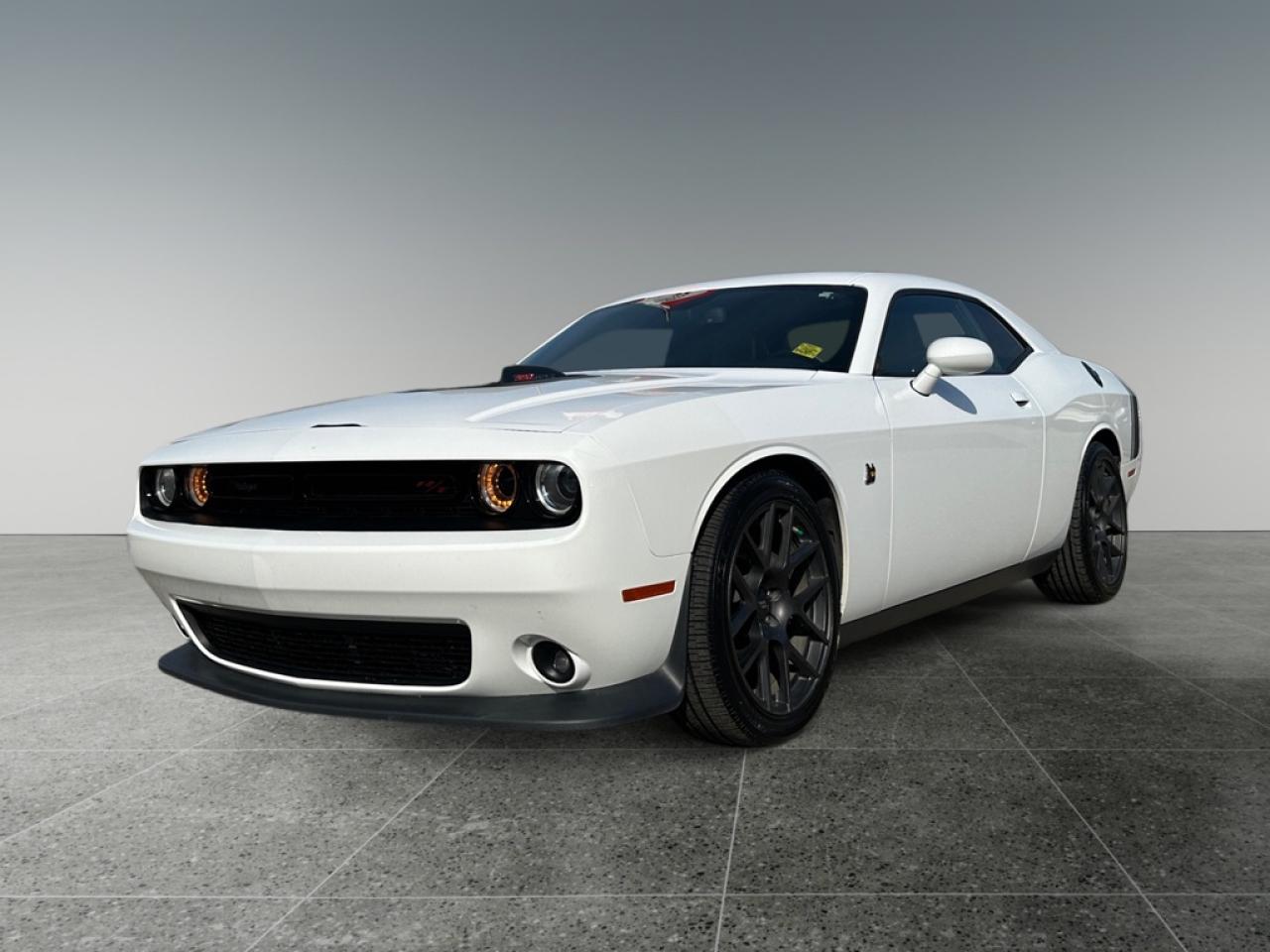Used 2017 Dodge Challenger R/T 392 - Low Mileage for sale in Saskatoon, SK