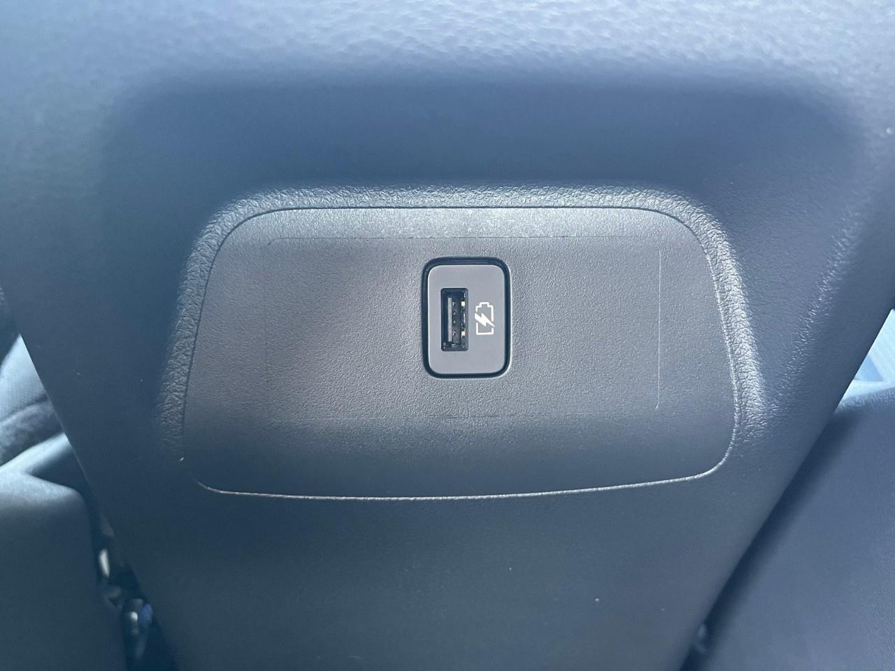 2025 Nissan Sentra SV CVT Photo
