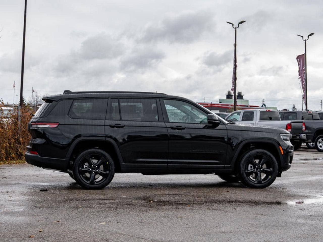 2025 Jeep Grand Cherokee L Altitude Photo