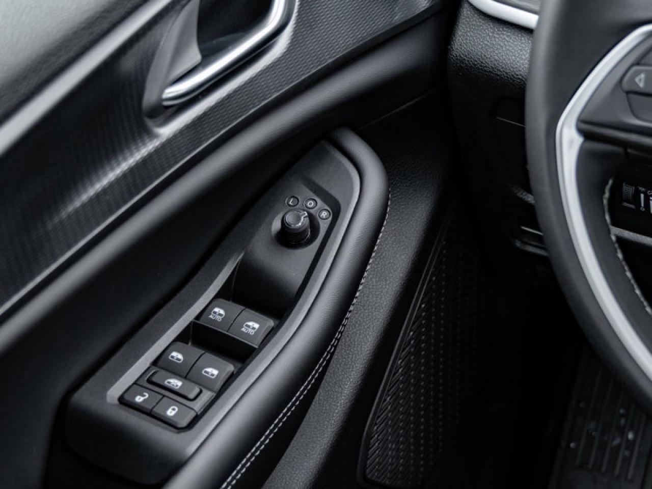 2025 Jeep Grand Cherokee L Altitude Photo