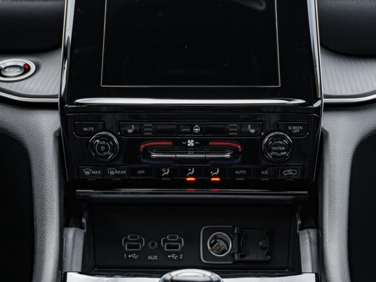 2025 Jeep Grand Cherokee L Altitude Photo