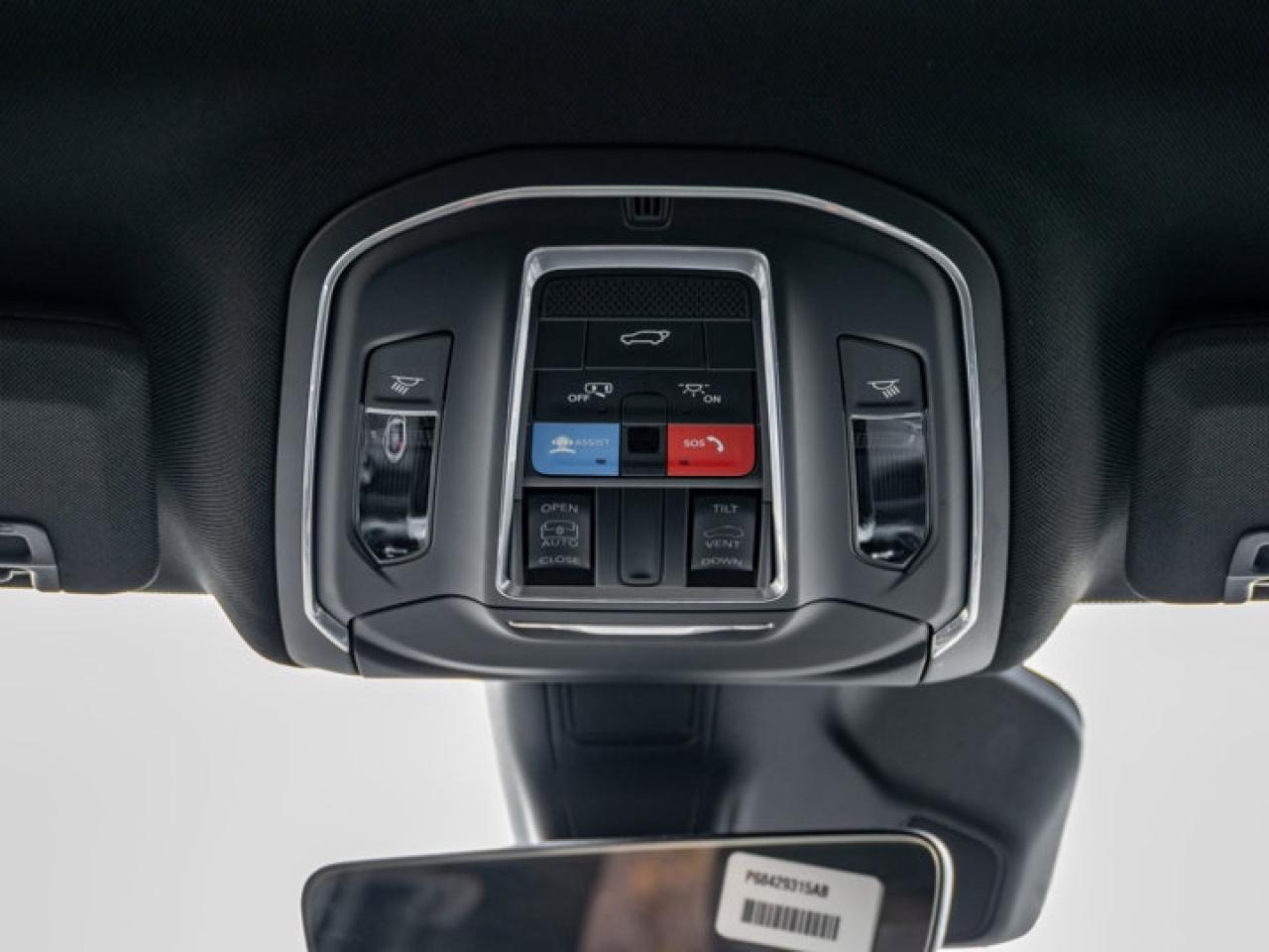 2025 Jeep Grand Cherokee L Altitude Photo