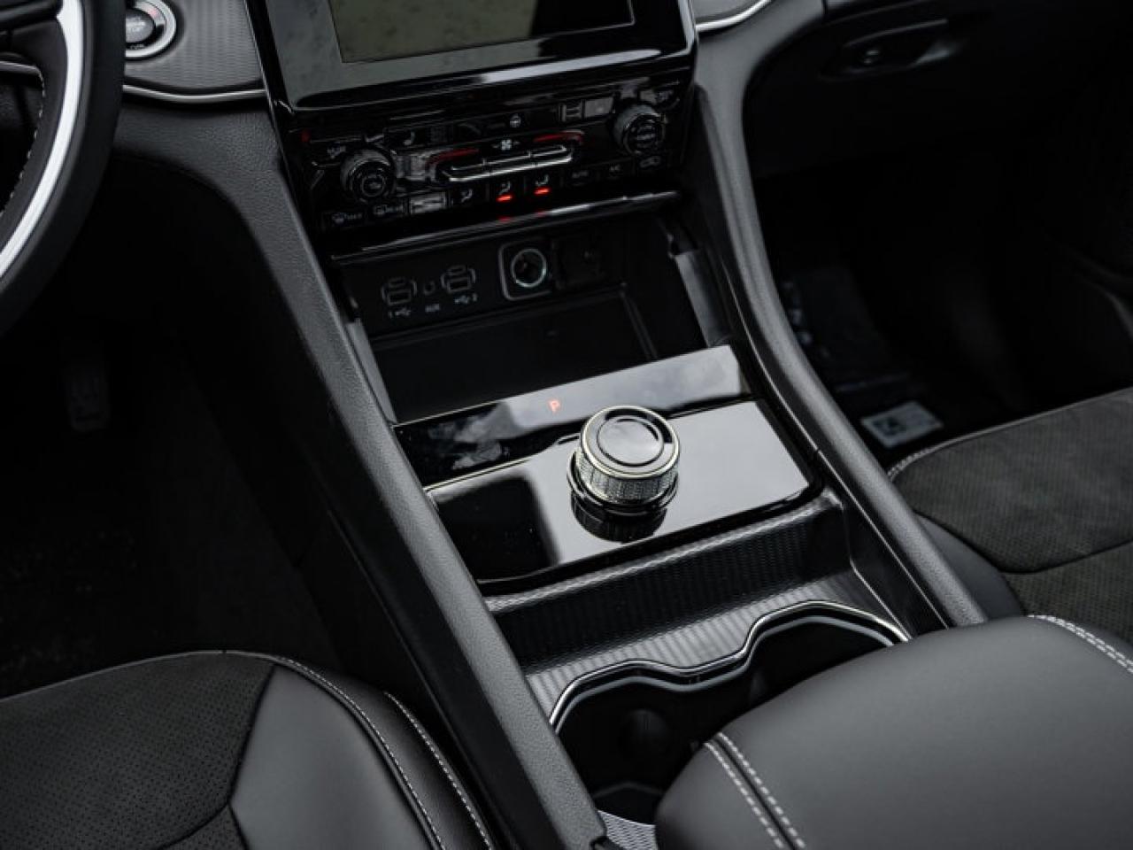 2025 Jeep Grand Cherokee L Altitude Photo