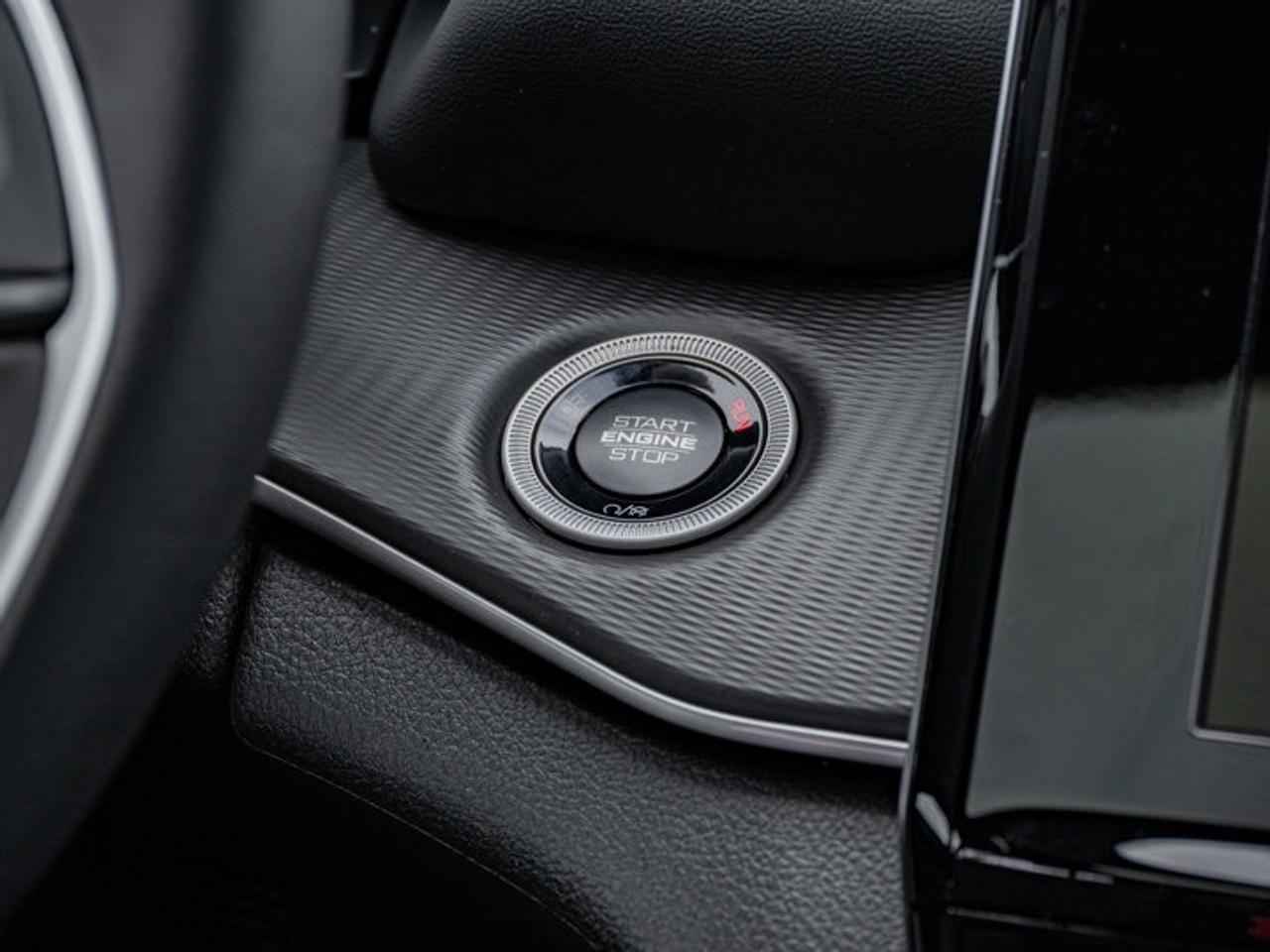 2025 Jeep Grand Cherokee L ALTITUDE Photo