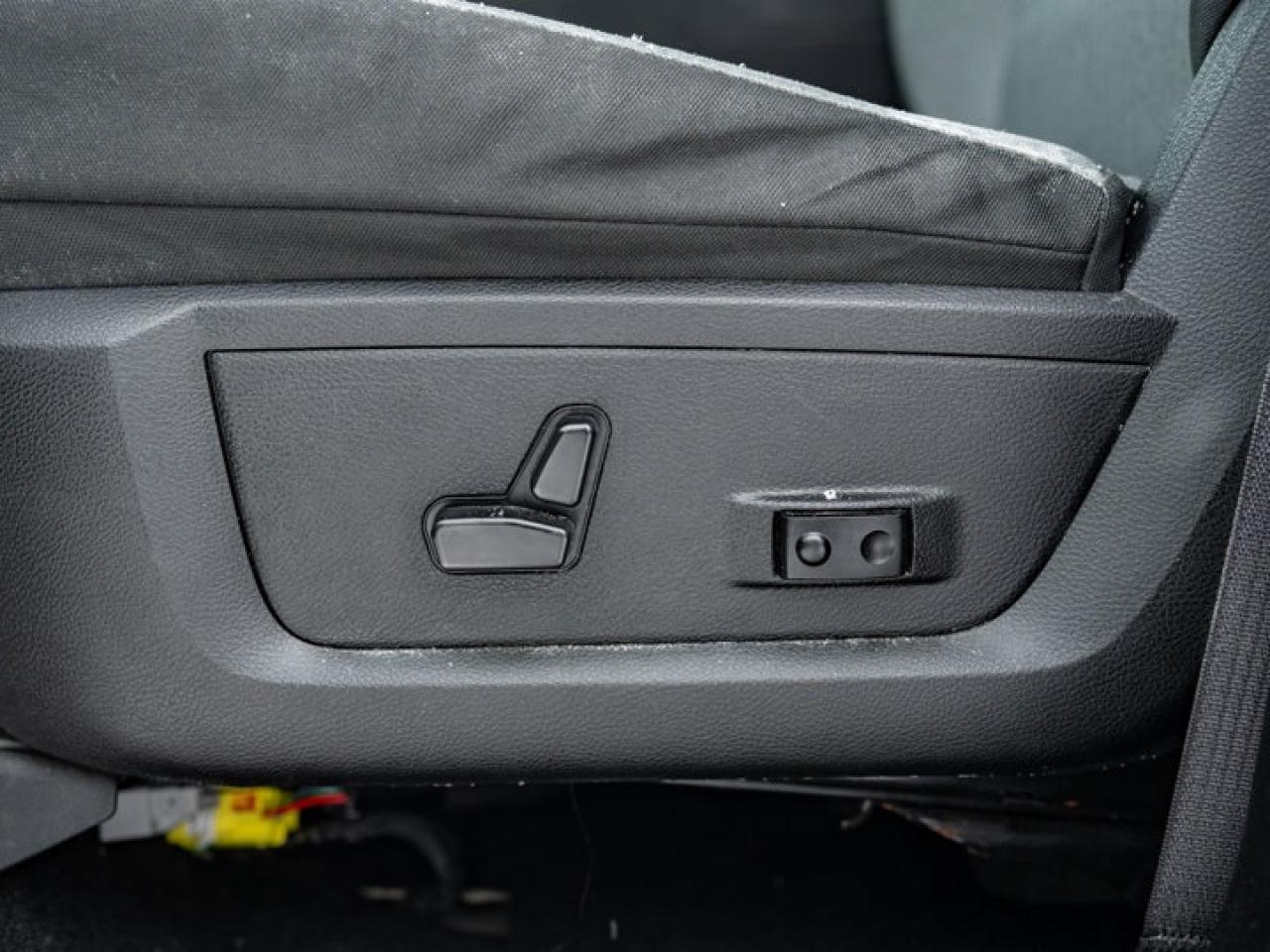 2023 RAM 1500 Classic SLT Photo