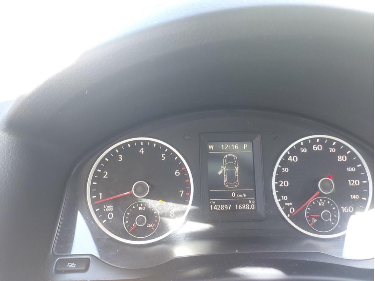 2011 Volkswagen Tiguan 2.0 TSI Trendline Photo4