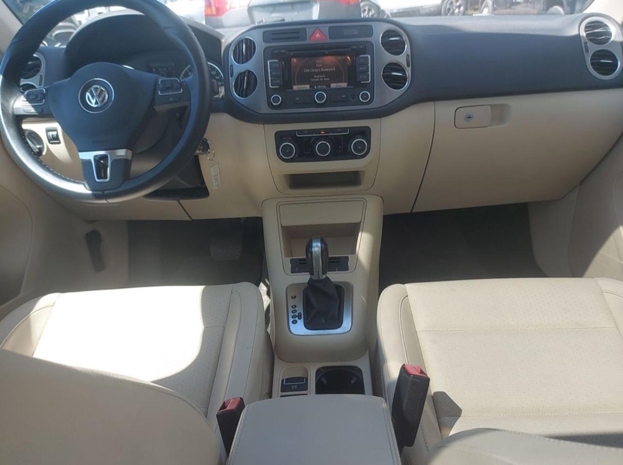 2011 Volkswagen Tiguan 2.0 TSI Trendline Photo3