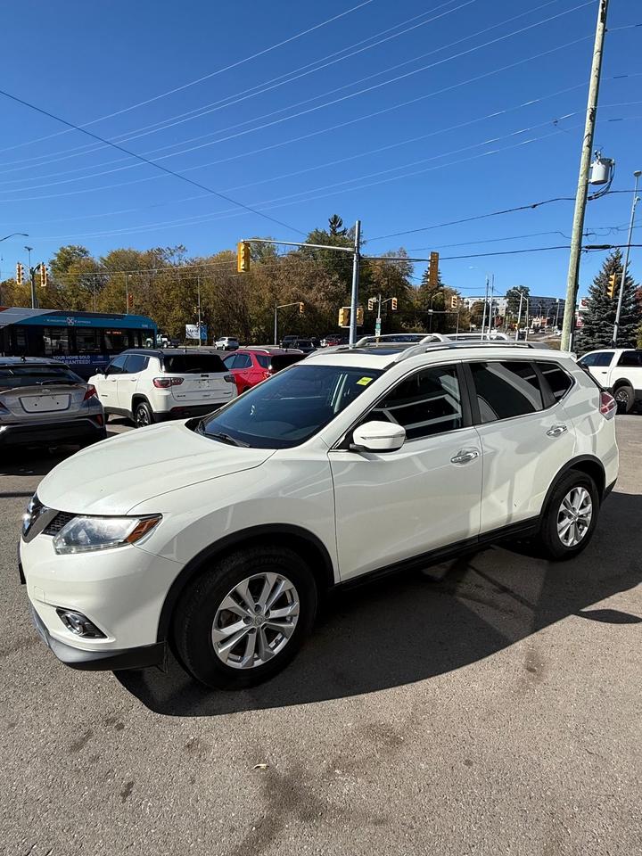 2015 Nissan Rogue S Photo1