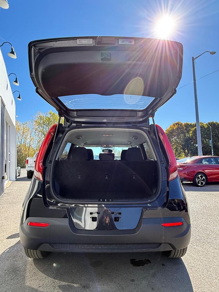 2021 Kia Soul LX Photo