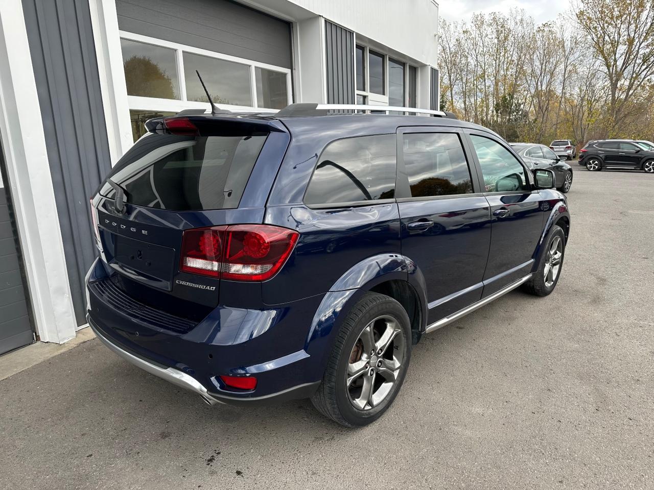 2017 Hyundai Santa Fe XL Ultimate Photo3