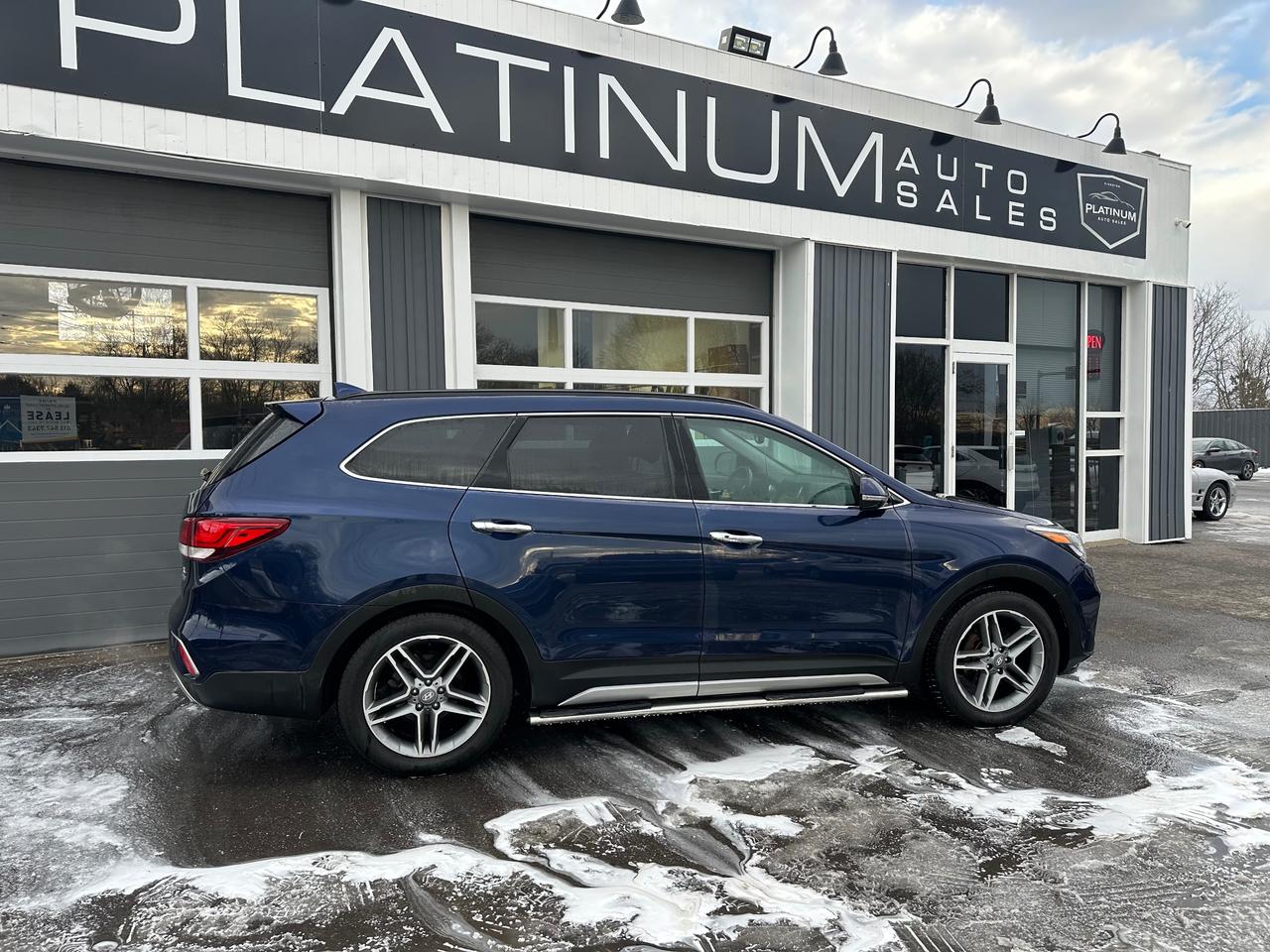 2017 Hyundai Santa Fe XL Ultimate Photo