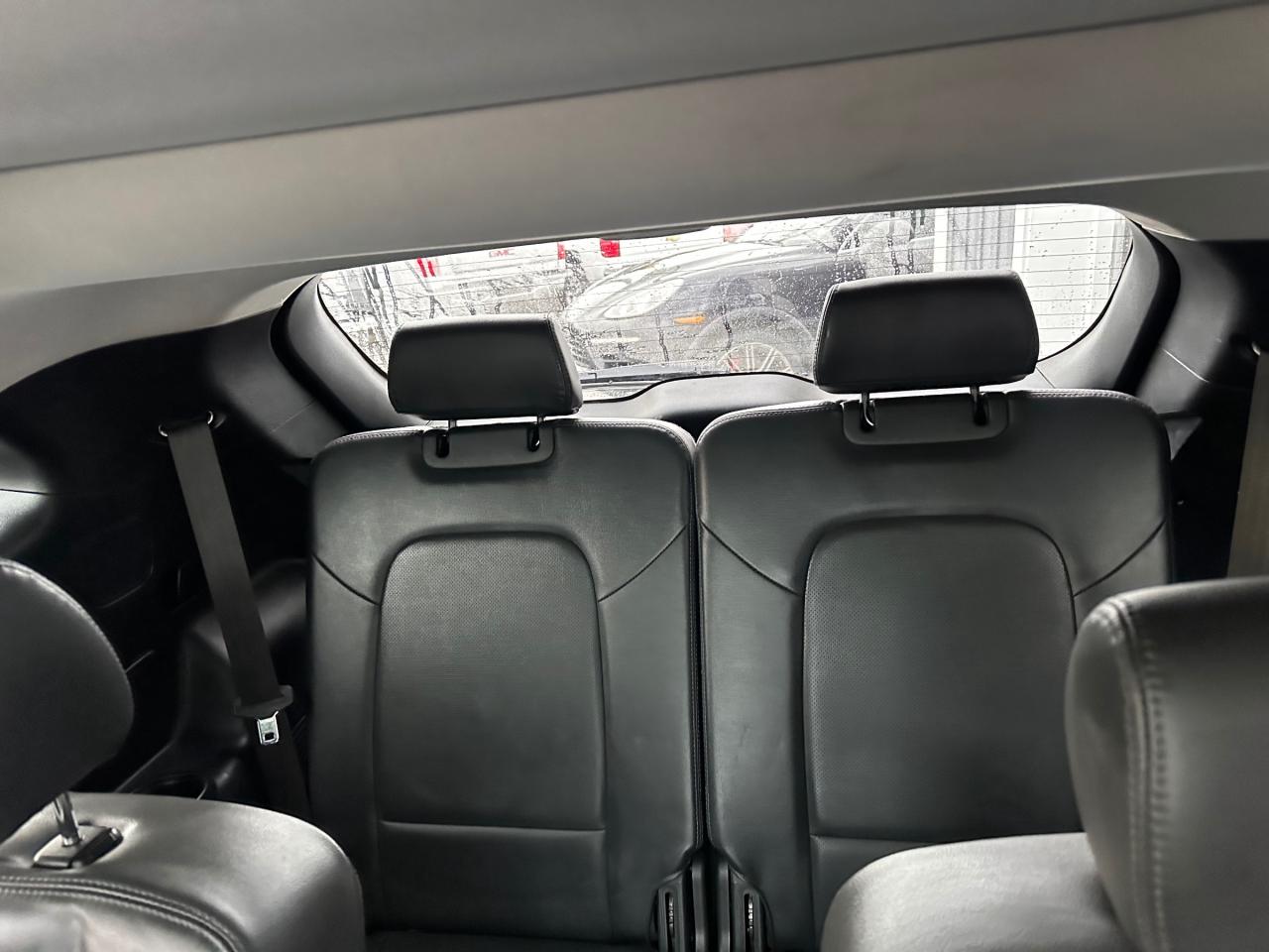 2017 Hyundai Santa Fe XL Ultimate Photo