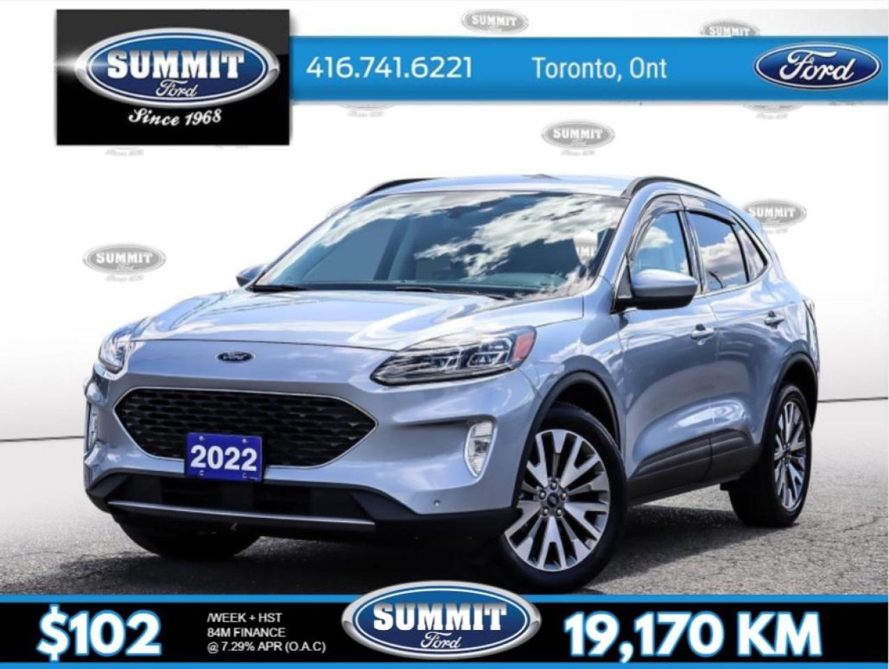 Used 2022 Ford Escape Titanium Hybrid for sale in Etobicoke, ON