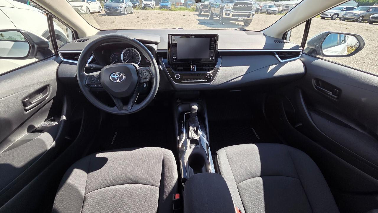 2022 Toyota Corolla LE - Photo #10