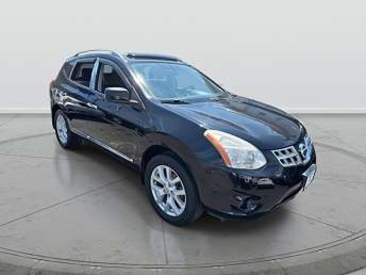 Used 2011 Nissan Rogue SV/ AWD /LEATHER /ROOF / REAR CAM / ALLOYS / MINT for sale in Scarborough, ON