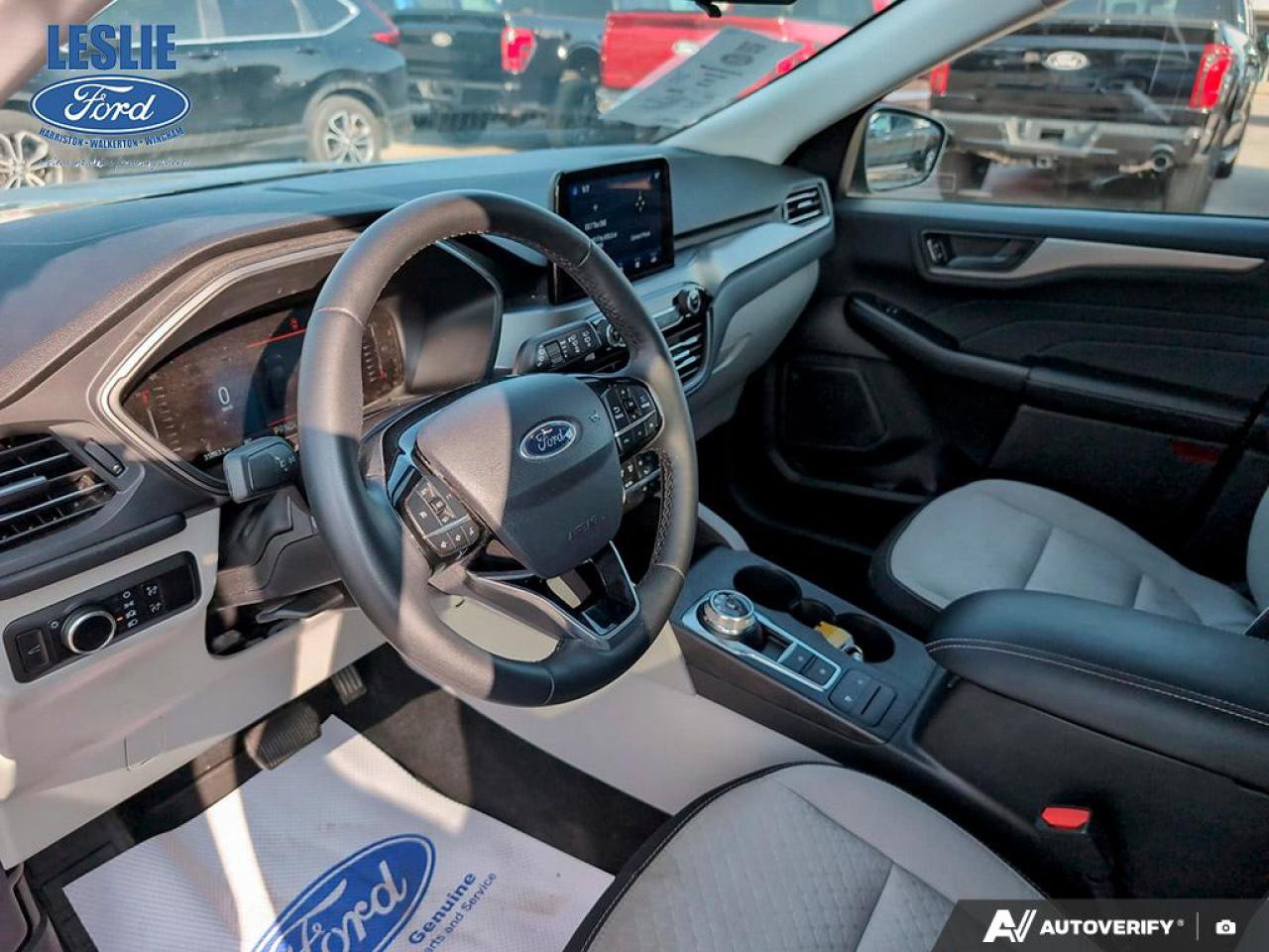 2024 Ford Escape Active AWD Photo5