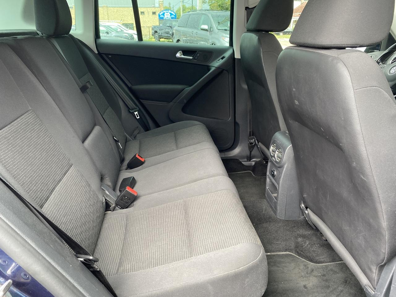 2014 Volkswagen Tiguan S Photo