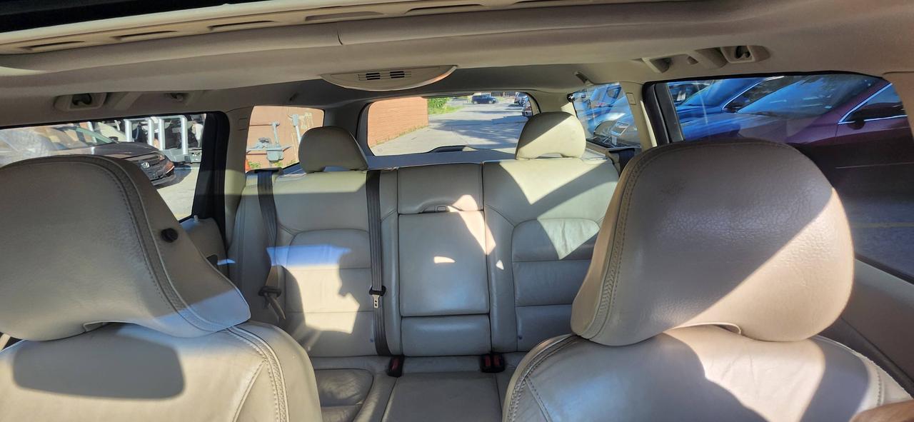 2008 Volvo XC70 5dr Wgn Photo