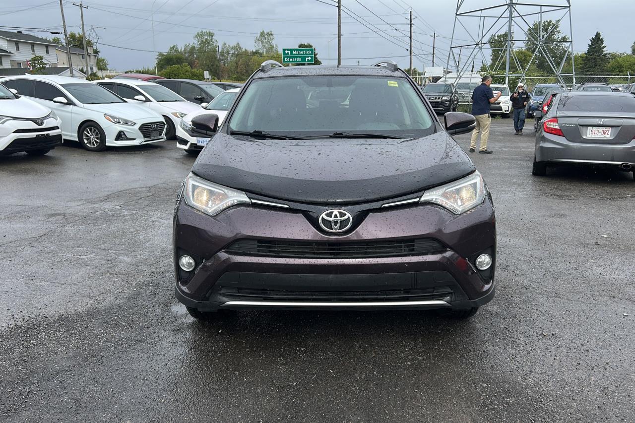 Used 2016 Toyota RAV4 XLE for sale in Ottawa, ON