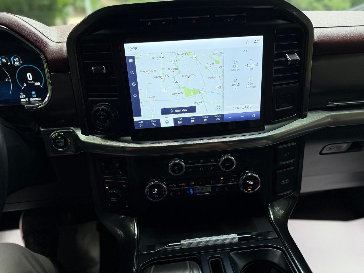2021 Ford F-150 Lariat 4WD SuperCrew 5.5' Box - Photo #13