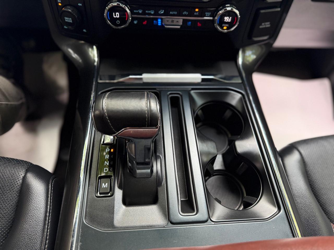 2021 Ford F-150 Lariat 4WD SuperCrew 5.5' Box - Photo #15