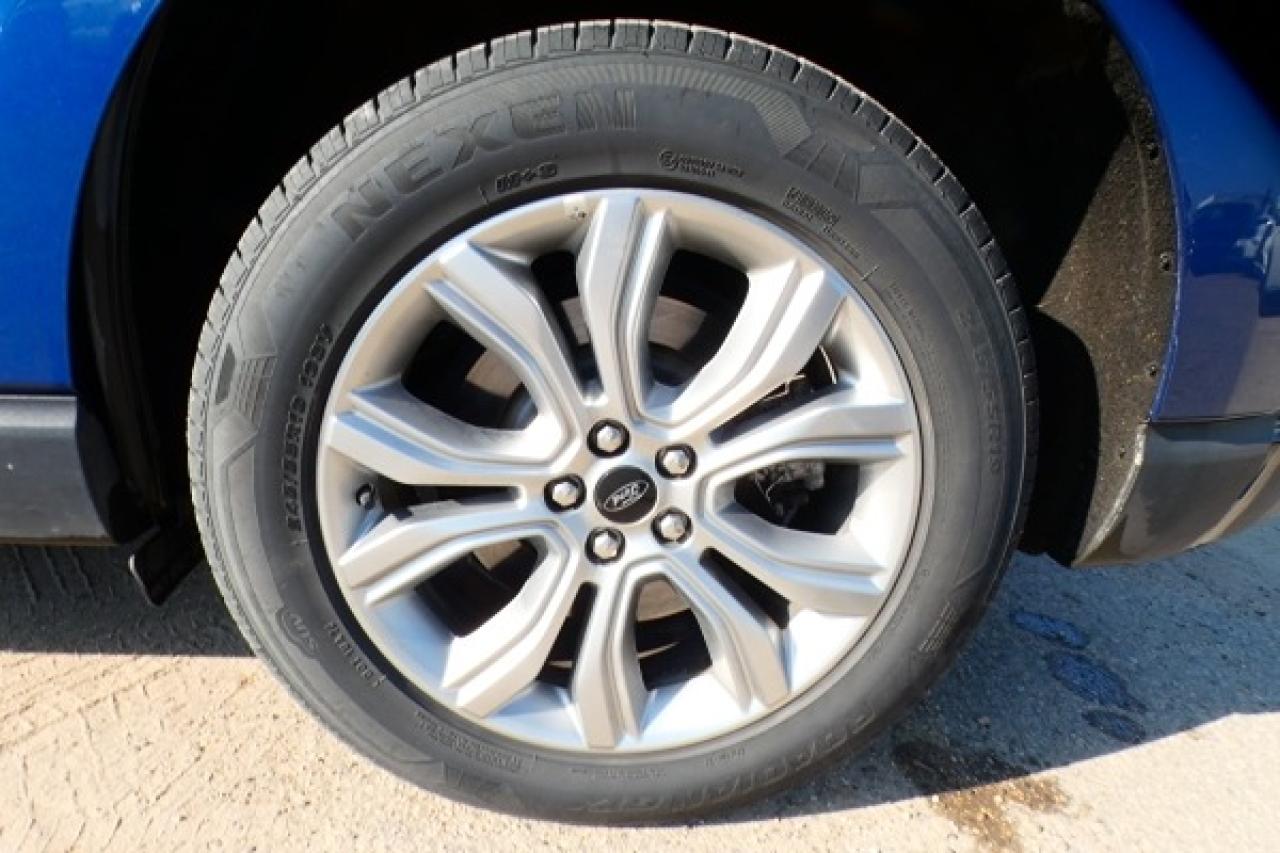 2023 Ford Edge Titanium AWD w/Htd Leather, pano S/R, BUC - Photo #19