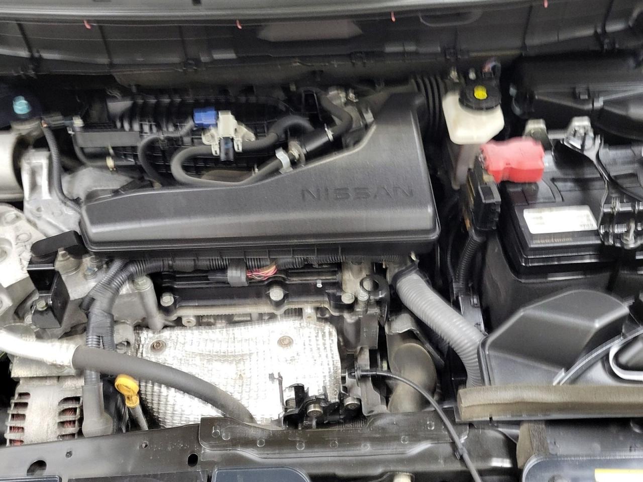 2020 Nissan Rogue SV Photo