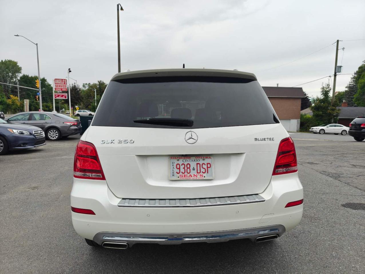 2014 Mercedes-Benz GLK-Class 4MATIC 4DR GLK 250 BLUETEC - Photo #4