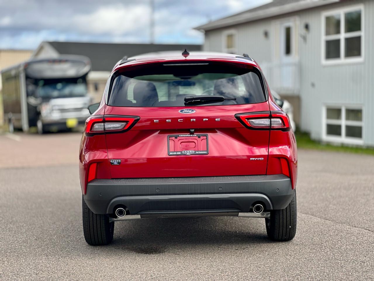 2025 Ford Escape ST-Line AWD Photo5