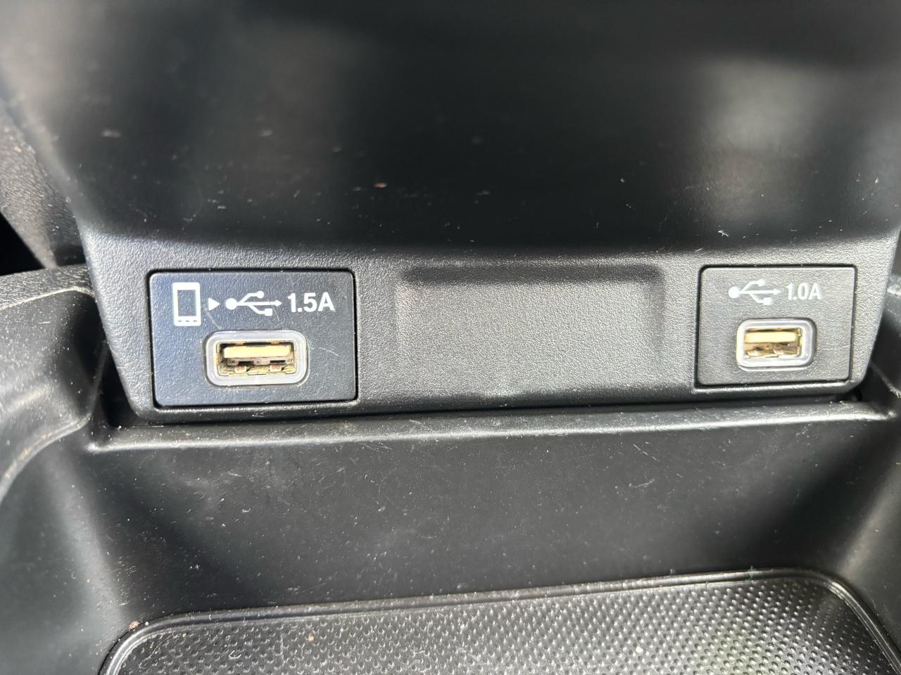 2022 Honda CR-V LX, AWD, Heated Seats, Push Button Start, Alloys - Photo #16